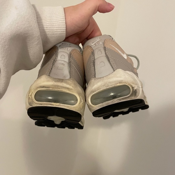 Women’s Nike Air Max 95 Moon Particle Size US 7 - Picture 5 of 6